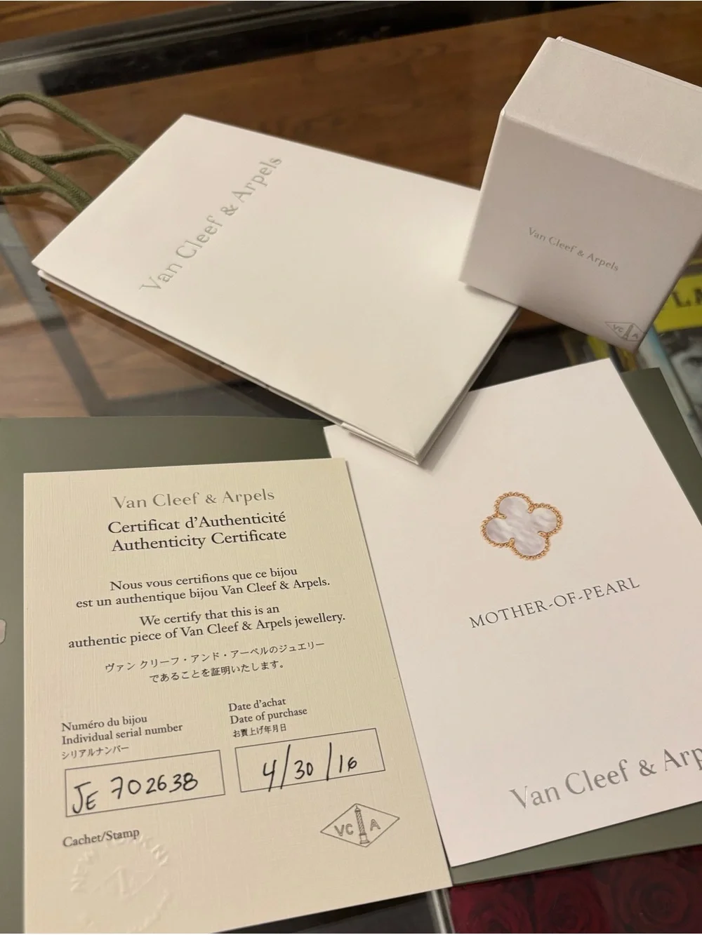 Van Cleef & Arpels Gold Necklace with White Mother-of-Pearl Clover